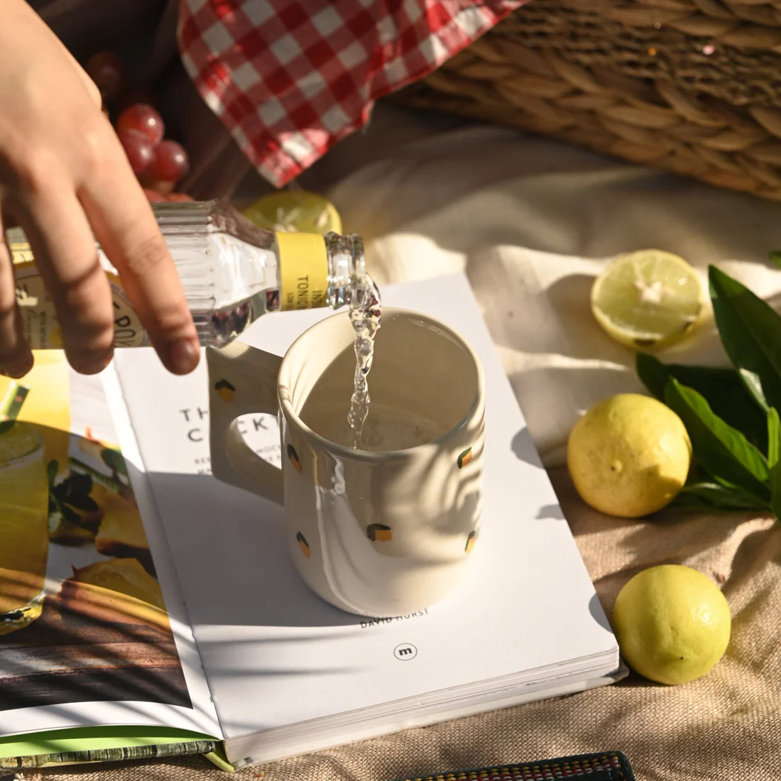 Lemon Painted Mug 